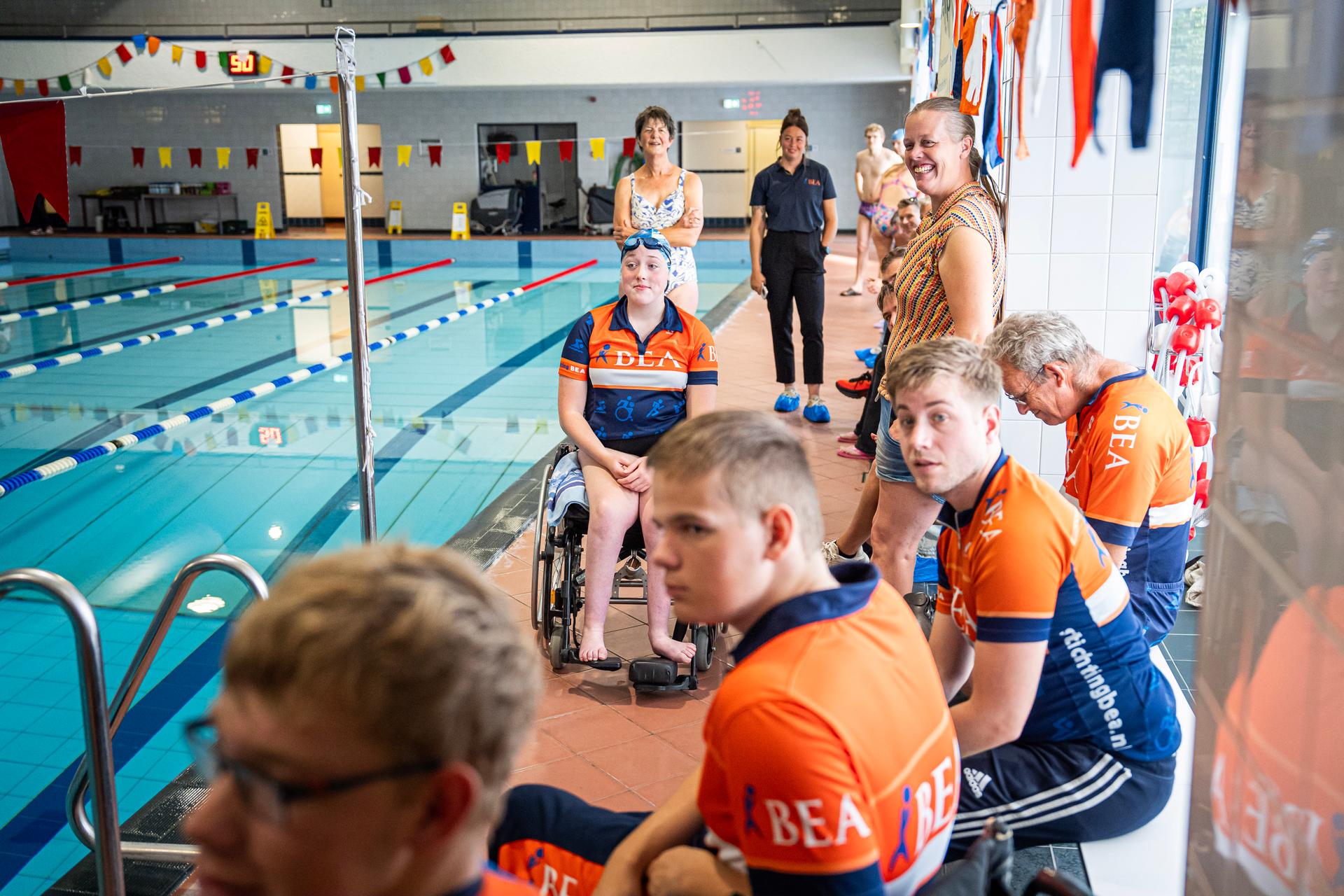 Opening HelperSwim Helperzwembad
