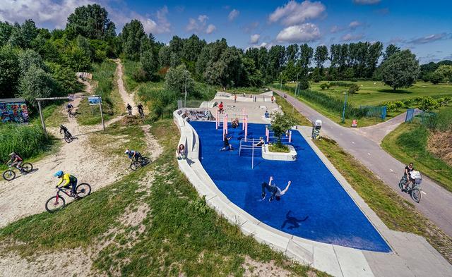 Sportplek Kardinge