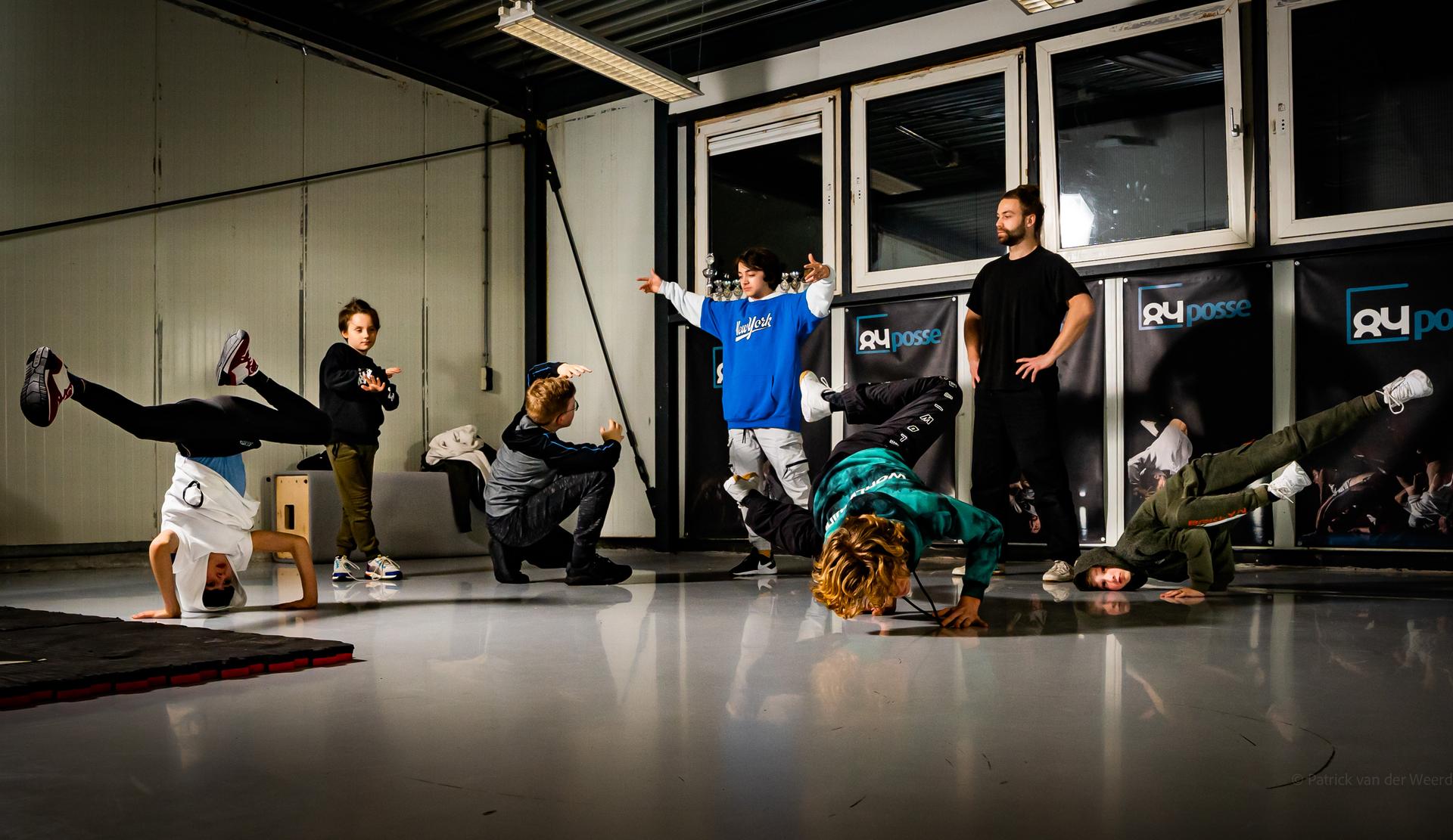 20. Studio 84 B-boying _08