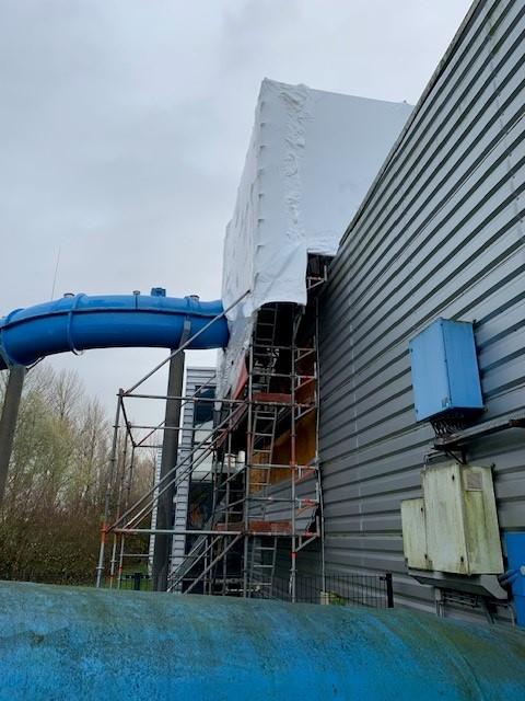 Werkzaamheden glijbaan Sportcentrum Kardinge 2